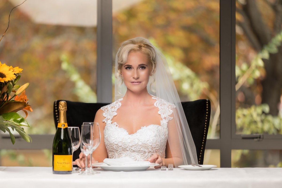 RydgesLatimer's tweet photo. We go to extraordinary lengths to ensure your wedding day at #Rydges Latimer Christchurch is unforgettable. https://t.co/K4JHRv76Ii https://t.co/l1G1lAFF2s