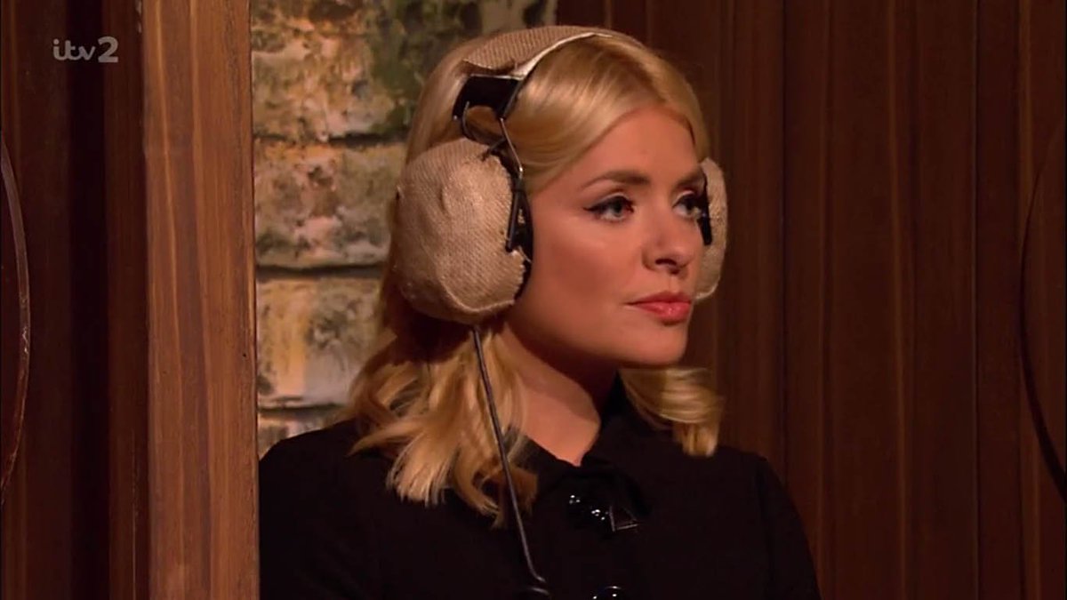 hollywillslove's tweet photo. Holly during #ShoutingOneOut. Love that game! π #CelebJuice https://t.co/qMM2cKhi3H