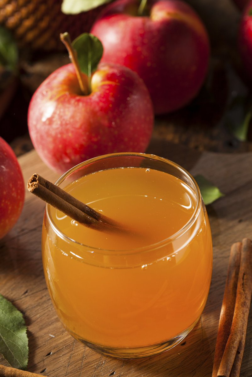 udisglutenfree's tweet photo. This Crock Pot Apple Cider is so #fall we can't even! 

https://t.co/zrXFSEabdZ

#FallCider #HappyThursday #HappyFall https://t.co/buXyOaP0p7