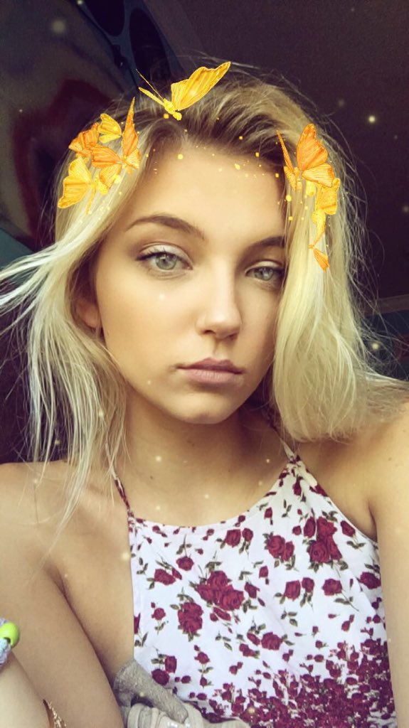 Snap: Baddies.Vibe tweet media