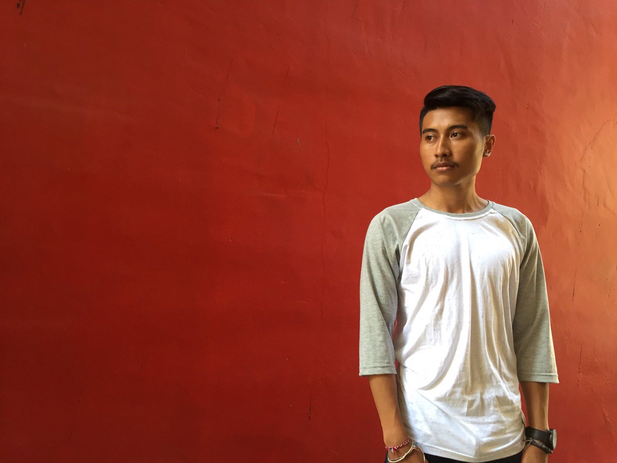 Release now : "MISTYBASE"
In two tone combination gray and white with small pattern any colors look so classic and different. IDR 165 K