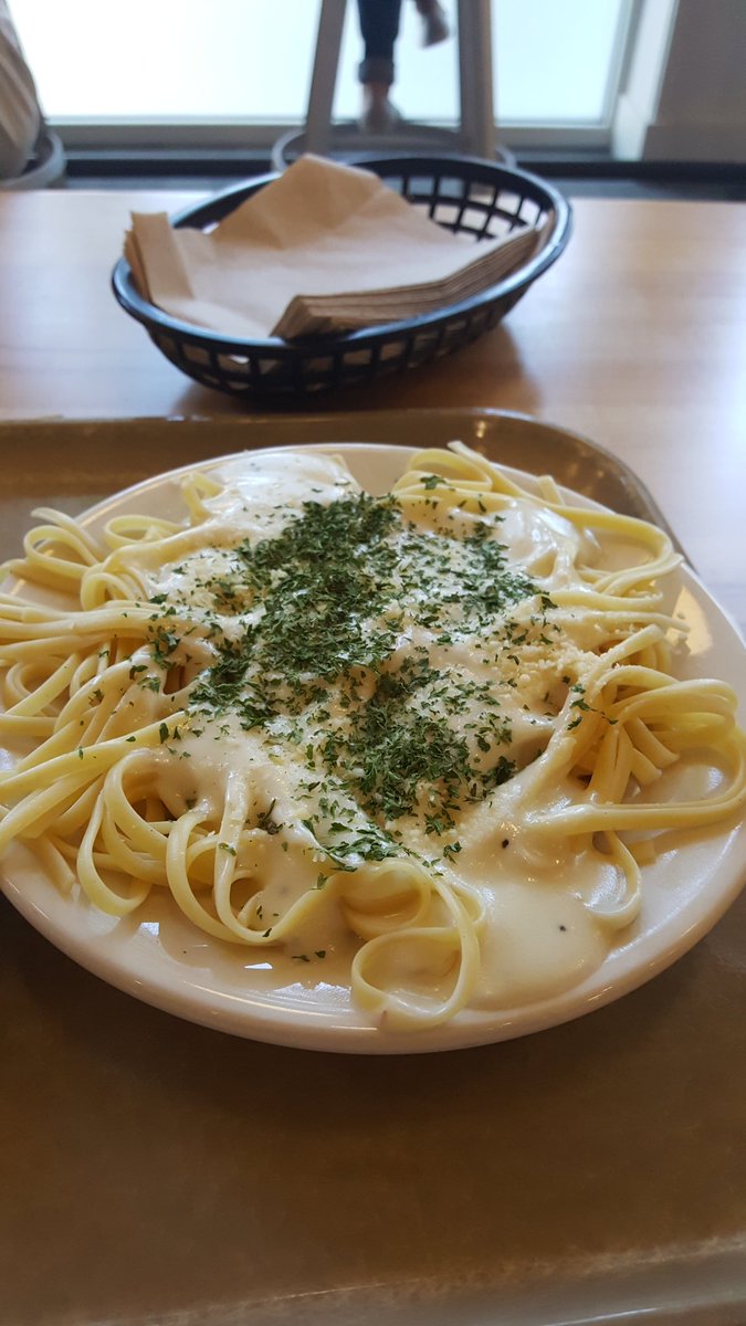 spikebnoit's tweet photo. I'm gonna need a lot of #salivary and #pancreatic #amylase in order to digest all of these #carbohydrates! #BIOS118 @corvidae282 https://t.co/y6XoakIHKK