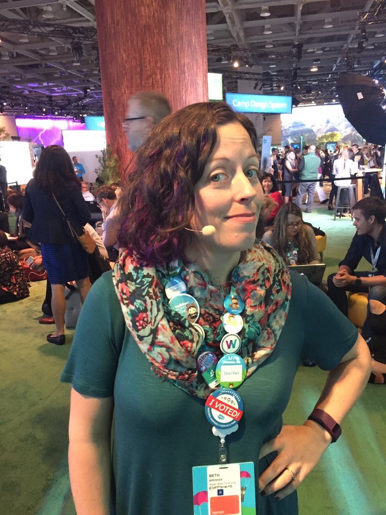 bethbrains's tweet image. Mic&apos;d up like Tony Robbins. Lol!!! #adminmeadow #df16
