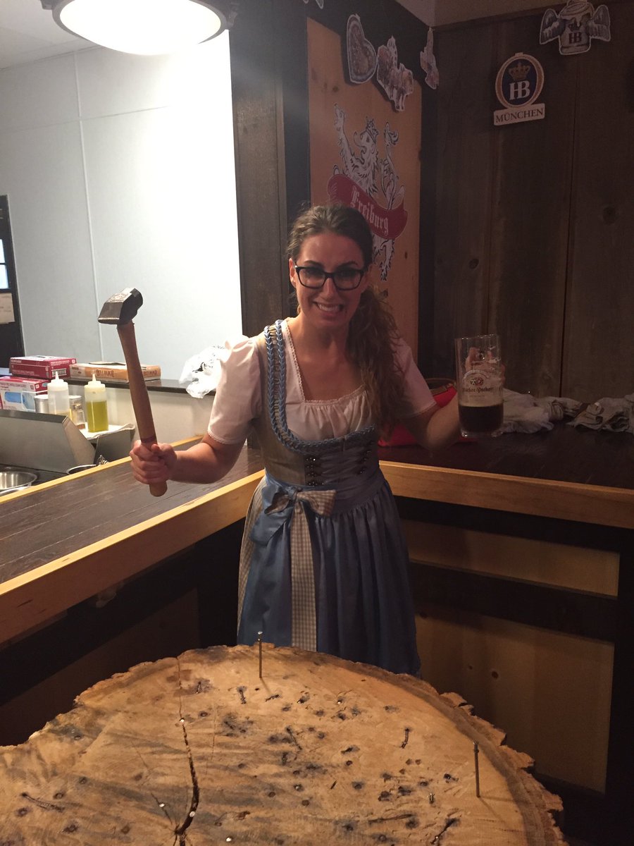 beerinthe608's tweet photo. Hammerschlaagen! @HackerPschorrUS Brooke in the house for Oktoberfest! Freiburg Gastropub in Madison. https://t.co/jfGYNqce7s