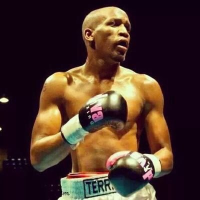 levelbodystudio's tweet photo. #liveanewlevel  I ❤️ Boxing! Meet local boxing star Tim Witherspoon, Jr. 6a Fri Boxing Fit WO; technique,cardio,core https://t.co/W4sl2vJ0om
