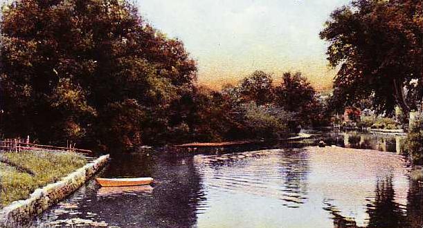Exeter_TV's tweet photo. A 1907 postcard of the #ExeterRiver #TBT https://t.co/RsH1hYcvmW