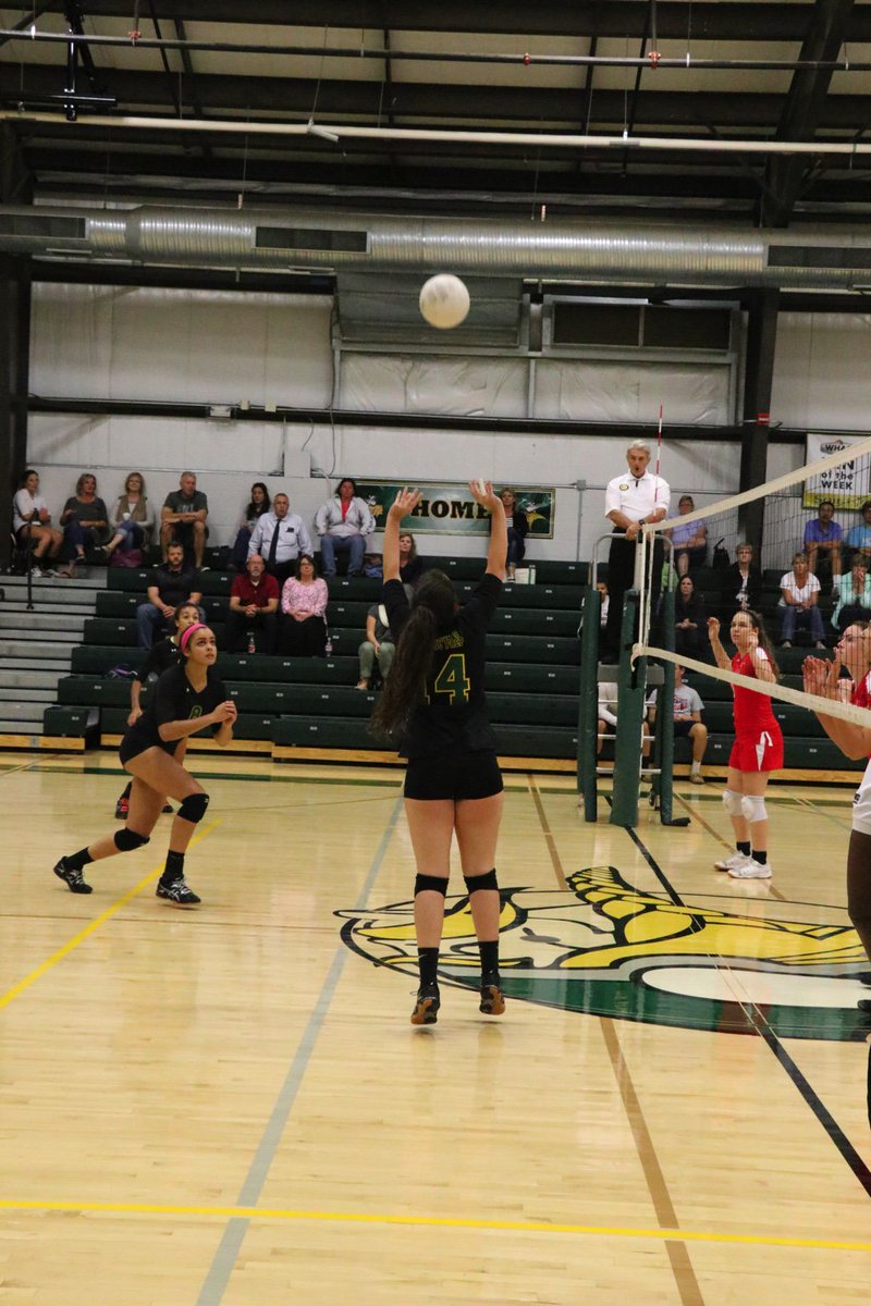 mdjones_13's tweet photo. the set @SJCP_Volleyball @SJCPAthletics https://t.co/G9u5YVsxNM