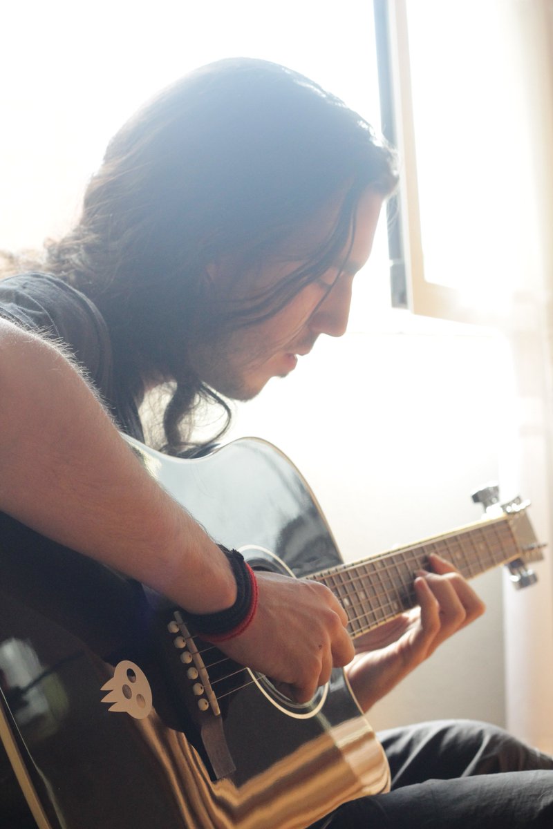 photographemxrt's tweet photo. Luz y música https://t.co/KqFS2PQf3P