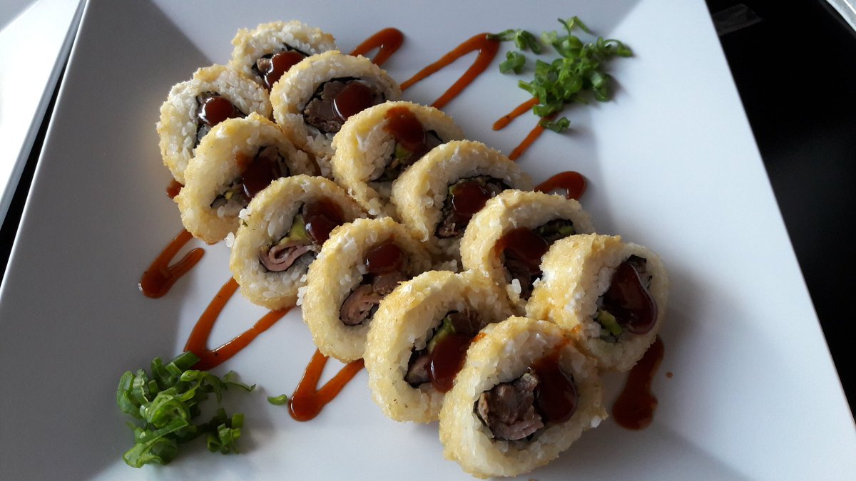 JosLuisMoreno17's tweet image. #HoyTengoGanasDe makis con el amor de mi vida @PilySpears en nuestro lugar favorito @sushizonetuxtla