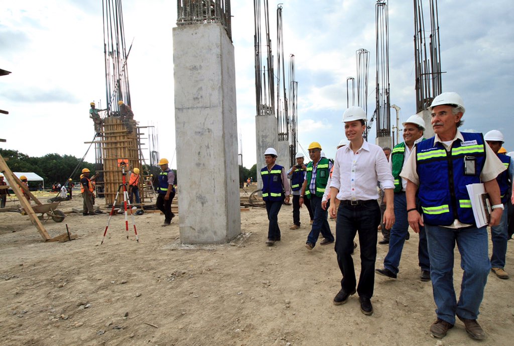 VelascoM_'s tweet photo. Supervisé los avances en la obra del nuevo Hospital General de 120 camas que estamos construyendo en Tapachula. #Chiapas. https://t.co/Yfd7yEDcbx