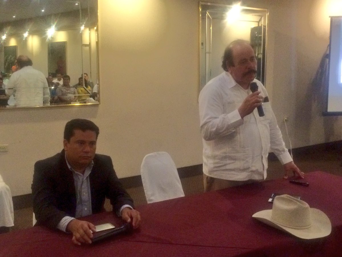 uncafeconcecygu's tweet photo. En #PiedrasNegras insistimos que @rubenmoreiravdz debe separarse del cargo para que en #Coahuila se realicen investigaciones imparciales. https://t.co/dh4HU4q6wi