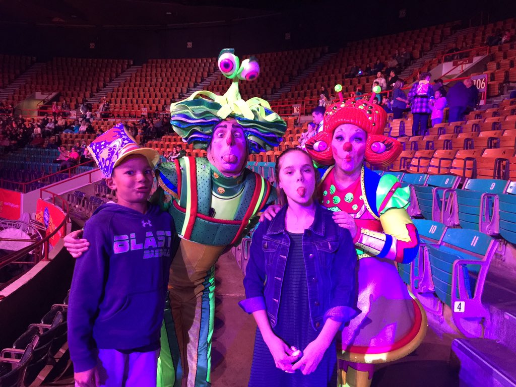 Ktciccio's tweet photo. @RinglingBros https://t.co/5qcf7aaSBf