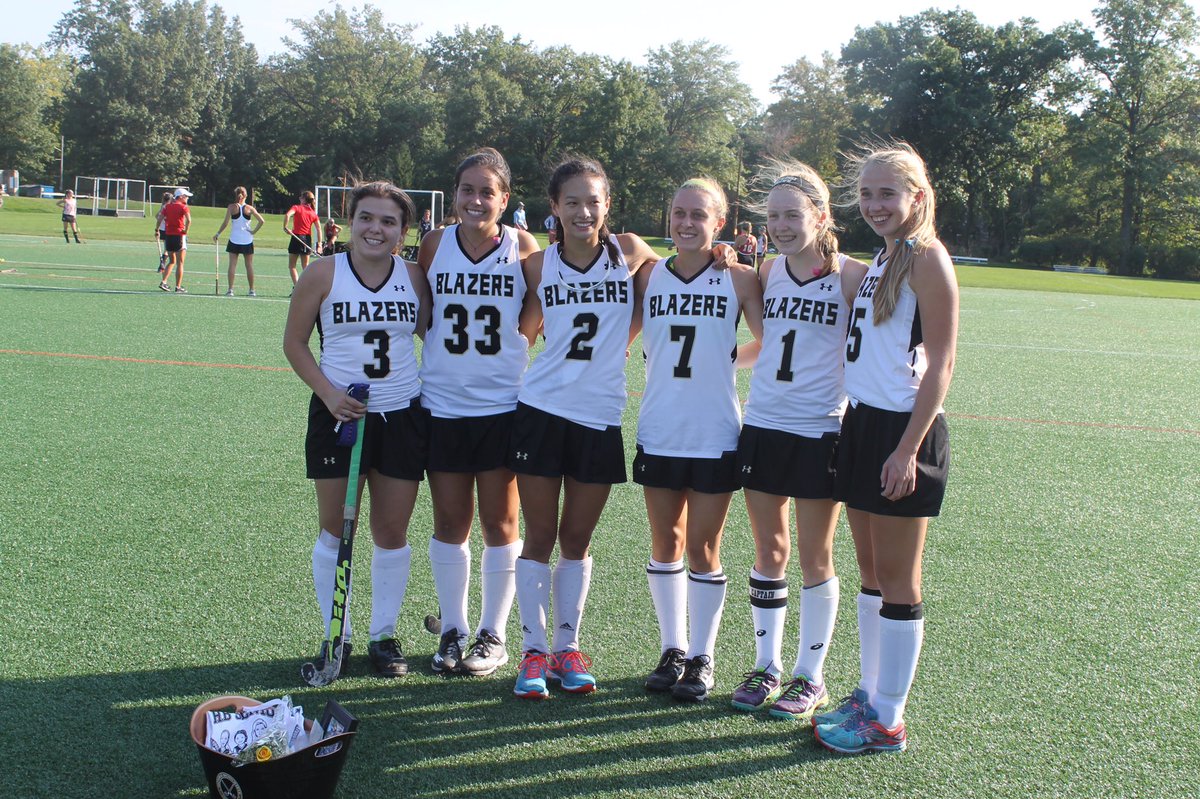 HBFH2016's tweet photo. Thanks to everyone for an amazing SENIOR NIGHT!!!!!! #maren #kristina #maggie #alexis #alexia #abbie 💛💛💛 https://t.co/NHfht8vUa9