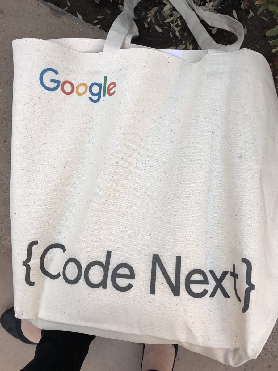 jeneverhart1's tweet photo. So excited to see @google in the #fruitvale bringing computer science to our #Oakland kids! #thetcnway #CSforAll https://t.co/ZNEuLrtjVp