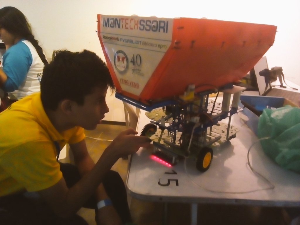 Montechssori tweet media