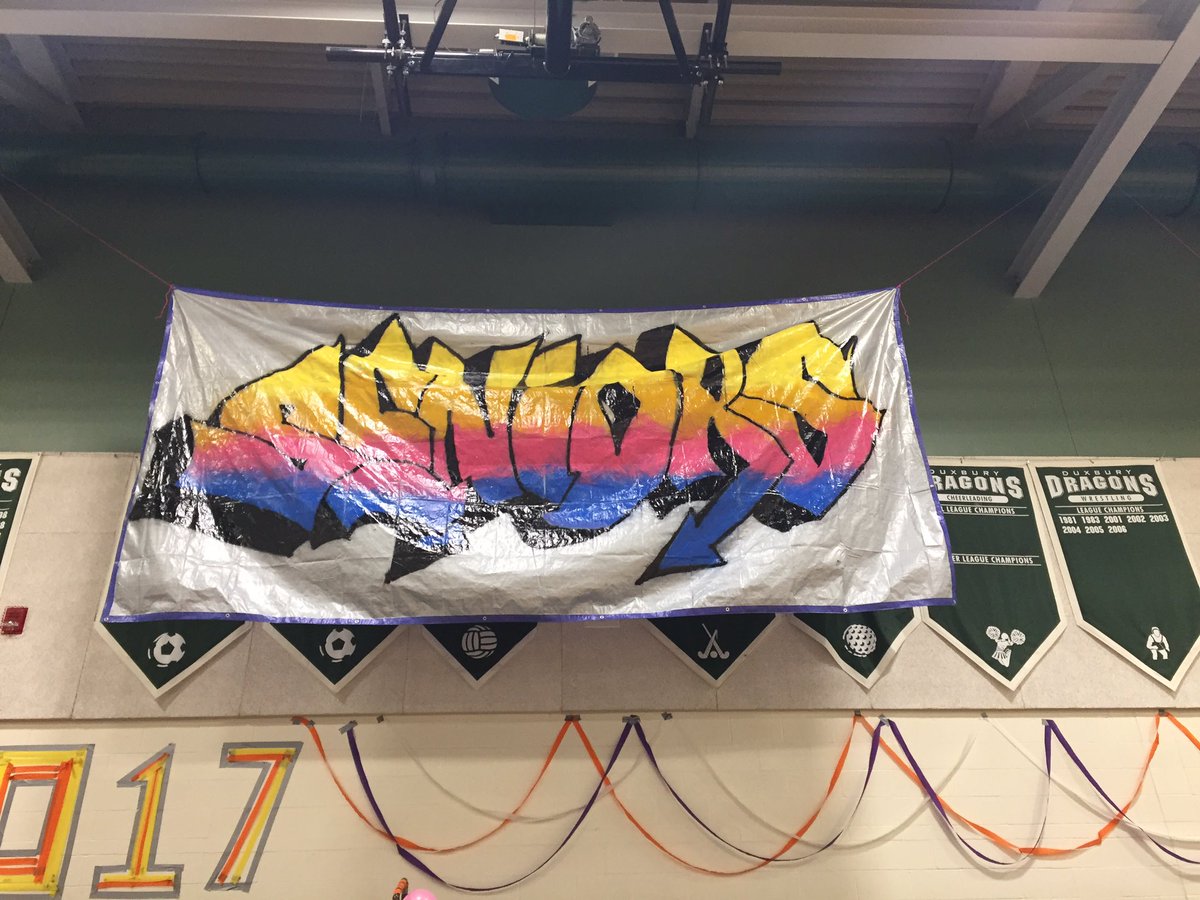 dhsclass2017's tweet image. Seniors, get pumped