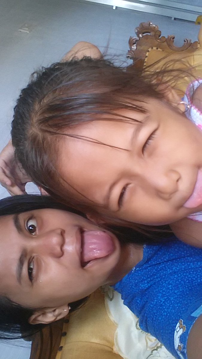 halimah050999's tweet photo. #tasya https://t.co/rciFEbMOFU