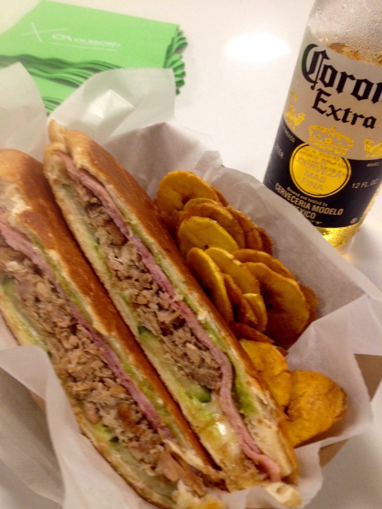 ¡Viva Cuba! <a href="/PlantainDistKC/">Plantain District</a> <a href="/KCCrossroads/">KCCrossroads.org</a> #foodtruckheaven