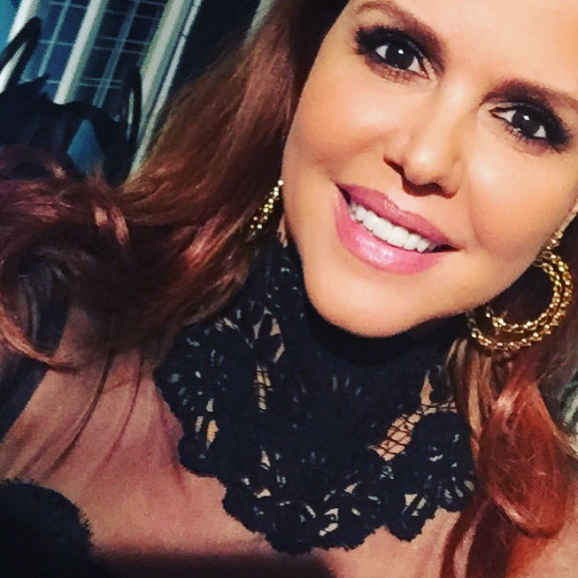 MariaCeleste's tweet image. Gracias revista @revistacaras y @obviomedia por la sesión de fotos de esta semana. #emilioscanavino