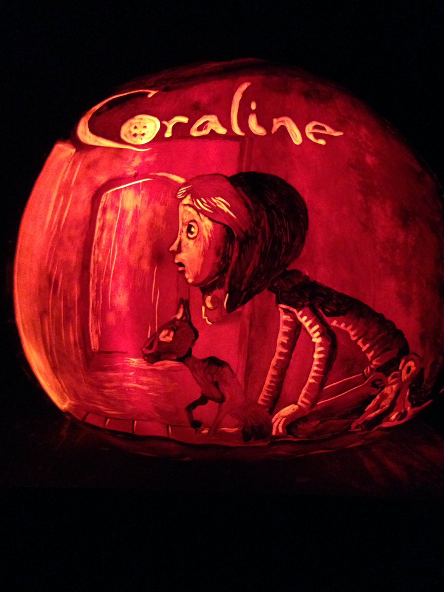 slapjellyfish's tweet image. Gorgeous pumpkins at the Roger Williams Park Zoo Pumpkin Spectacular. The Coraline one might be my favorite @neilhimself