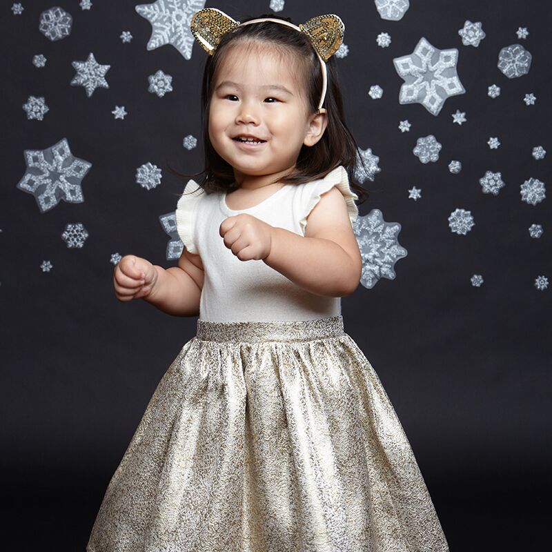 The gorgeous new collection from <a href="/edenandzoe/">eden & zoe</a> has us hearing the distant jingling of bells on the air! >> bit.ly/2dz9FLL