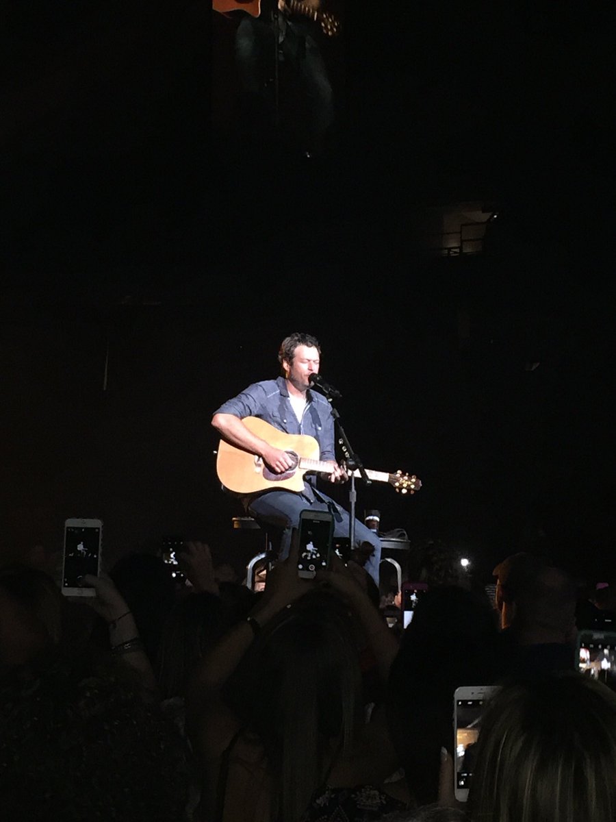 nico_d_603's tweet photo. #BSManchester https://t.co/mYUUt9kpXX