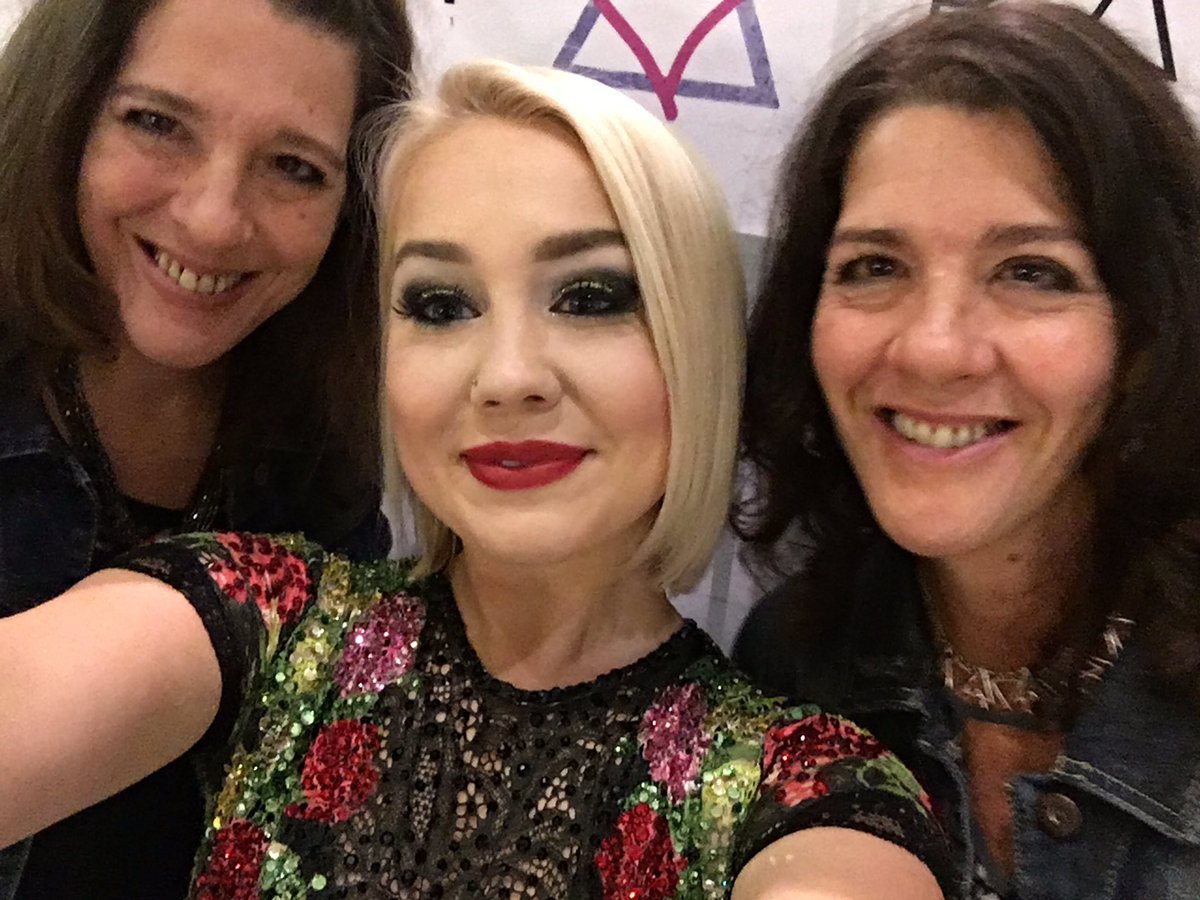 NH_Yallers's tweet photo. @RaeLynn #BSManchester u were awesome https://t.co/B60F8V3njU