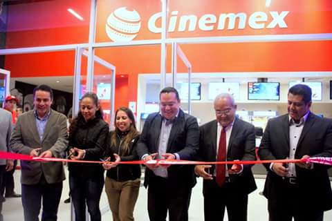 AdanBe's tweet photo. Inauguración de  Cinemex en #CdLabor, apoyando el fomento económico en #Tultitlán. 
#TrabajandoContigo https://t.co/41Zk9XUmS4