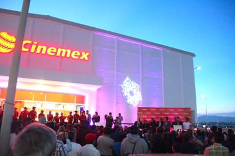 AdanBe's tweet photo. Inauguración de  Cinemex en #CdLabor, apoyando el fomento económico en #Tultitlán. 
#TrabajandoContigo https://t.co/41Zk9XUmS4