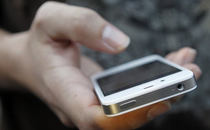 Pasebandotcom's tweet photo. Kamu Punya #iPhone 6, Tapi #Memori Penuh Terus? Inilah yang Harus Kamu Lakukan! 
https://t.co/WaLGjLFMhU https://t.co/WCskF6HfiR