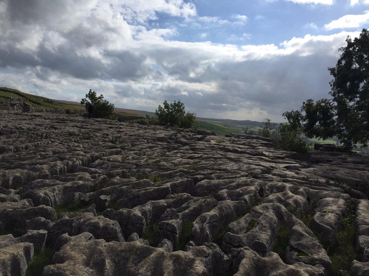 #Malham #yorkshiredales #nationalpark #limestonepavement