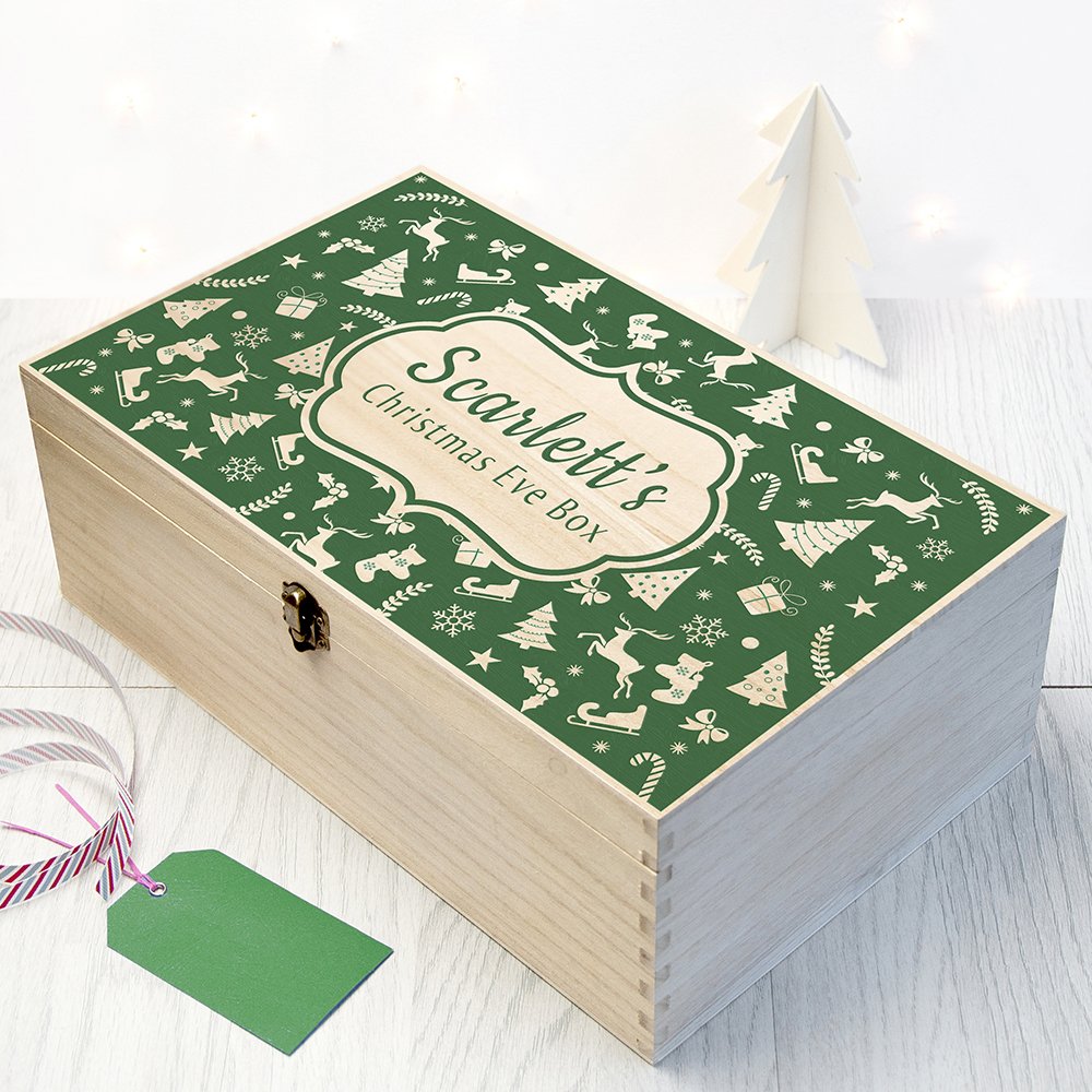 TreatRepublic's tweet photo. #FreebieFriday time! It's been a while to lets make it good... RT &amp; Follow to #win a Christmas Eve Box of your choice! #ChristmasComeEarly https://t.co/VK6QXYMkDv