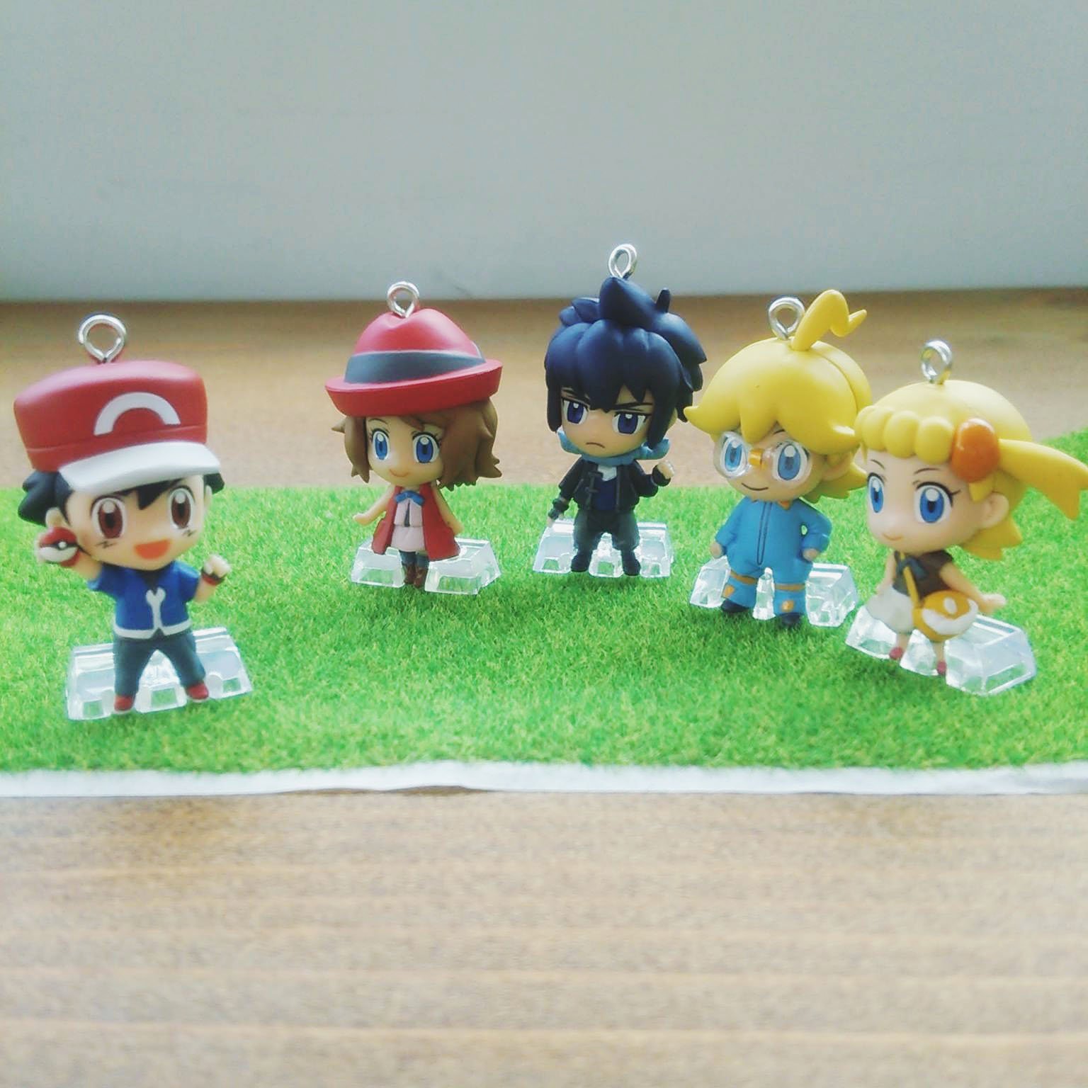 ポケモンキャラクターグッズ早い者勝ち！激安大量まとめ売り　73個セット。 ポケモンカードゲーム スカーレット＆バイオレット スターター
