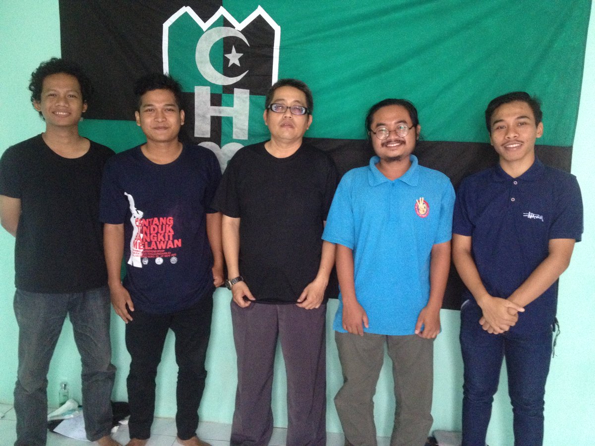 Hmi Filsafat UGM (@hmifilsafat) on Twitter photo Bersama HMI, Berteman Lebih Dari Saudara, Mengatasi Generasi, Melintasi Spasi.
Bersma kanda Sigit (Alumni <a href="/hmifilsafat/">Hmi Filsafat UGM</a>, ketua KPU Cilacap) Bersama HMI, Berteman Lebih Dari Saudara, Mengatasi Generasi, Melintasi Spasi.
Bersma kanda Sigit (Alumni <a href="/hmifilsafat/">Hmi Filsafat UGM</a>, ketua KPU Cilacap)