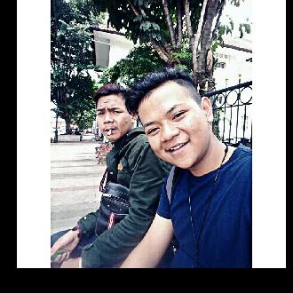 Come hangout with me > b on #BIGOLIVE. web.live.bigo.sg/2130077649#147…