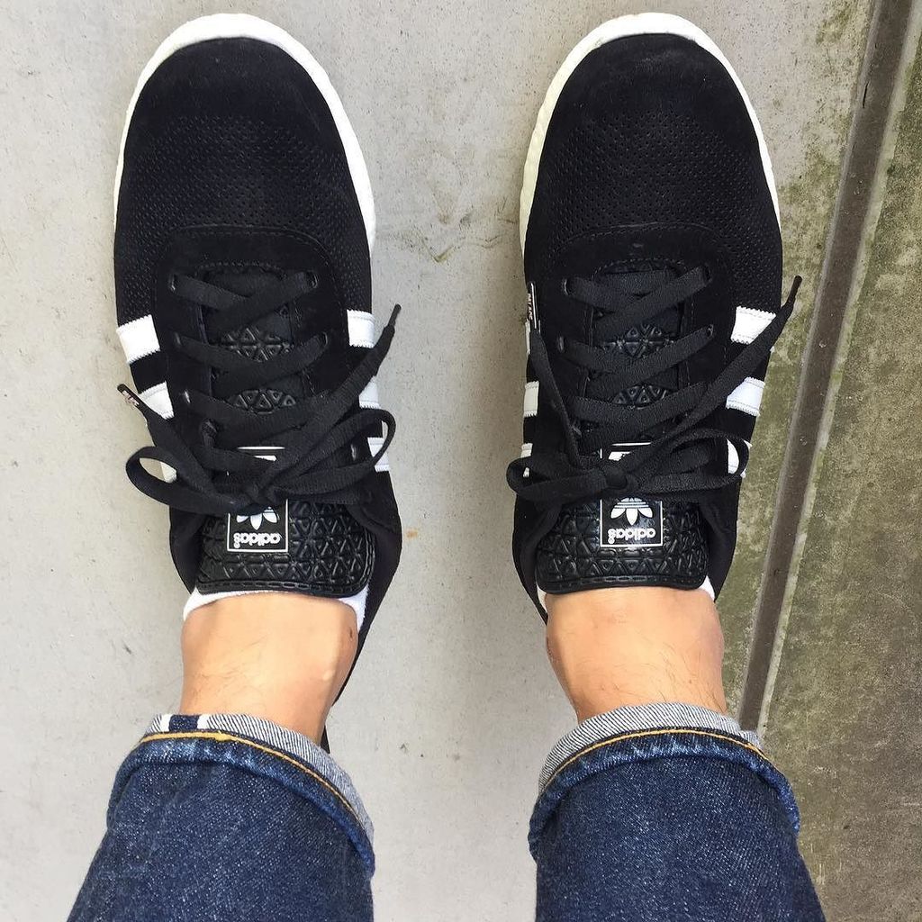 super_freak1234's tweet image. 今日の靴撮り
#adidas #adidaspalace #proBoost ift.tt/2dQTFYo