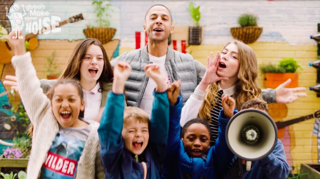 Help us #MakeSomeNoise for those who don't get heard and donate! 📢

bit.ly/2dwUpj5