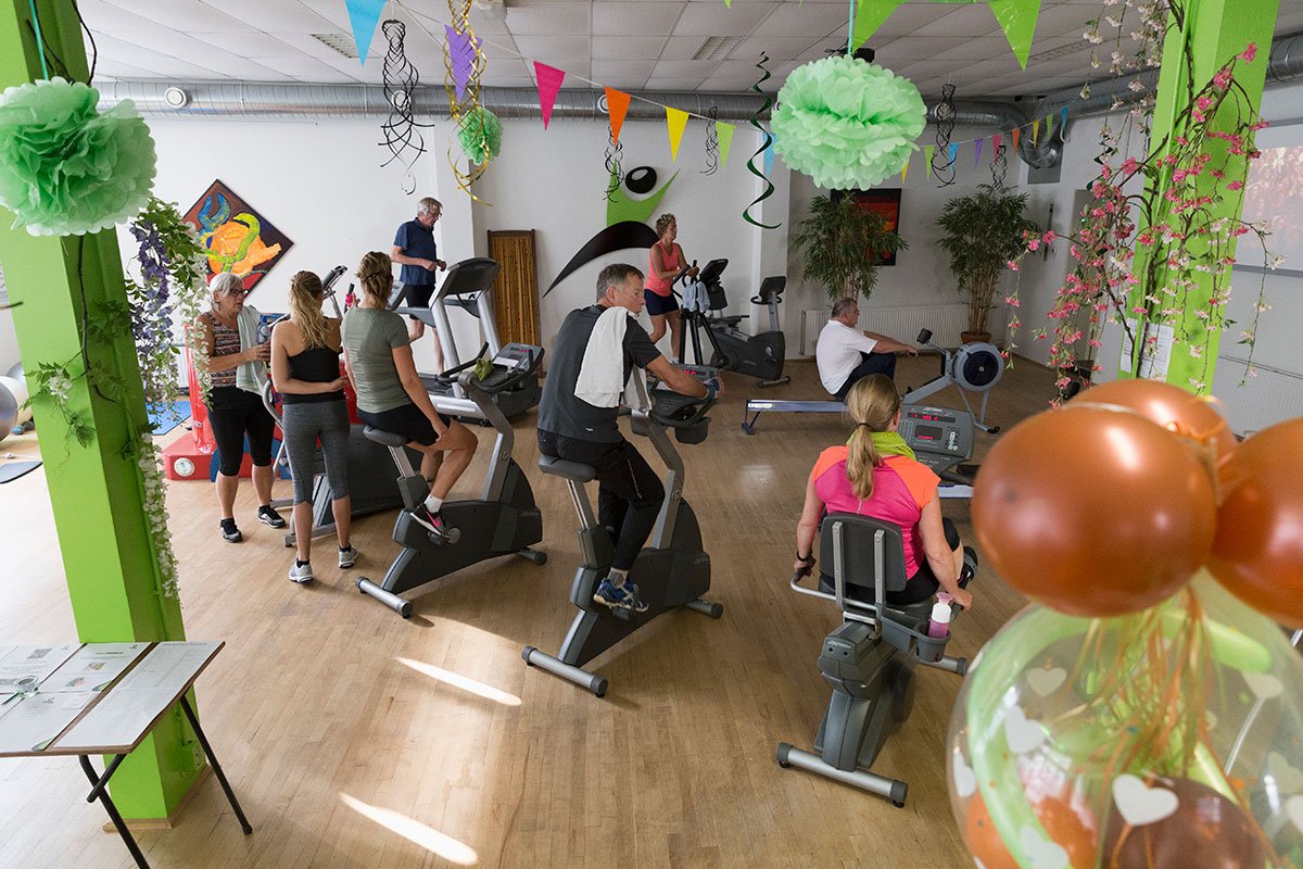 Bodylifeplan - Bodylifeplan bestaat 12,5 jaar! bodylifeplan.nl/nieuws/bodylif… Mooi feest voor alle leden door leden <a href="/creapictures_nl/">CreaPictures</a>