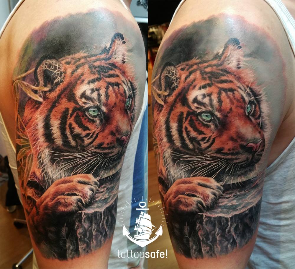 tiger-tattoo-on-ass