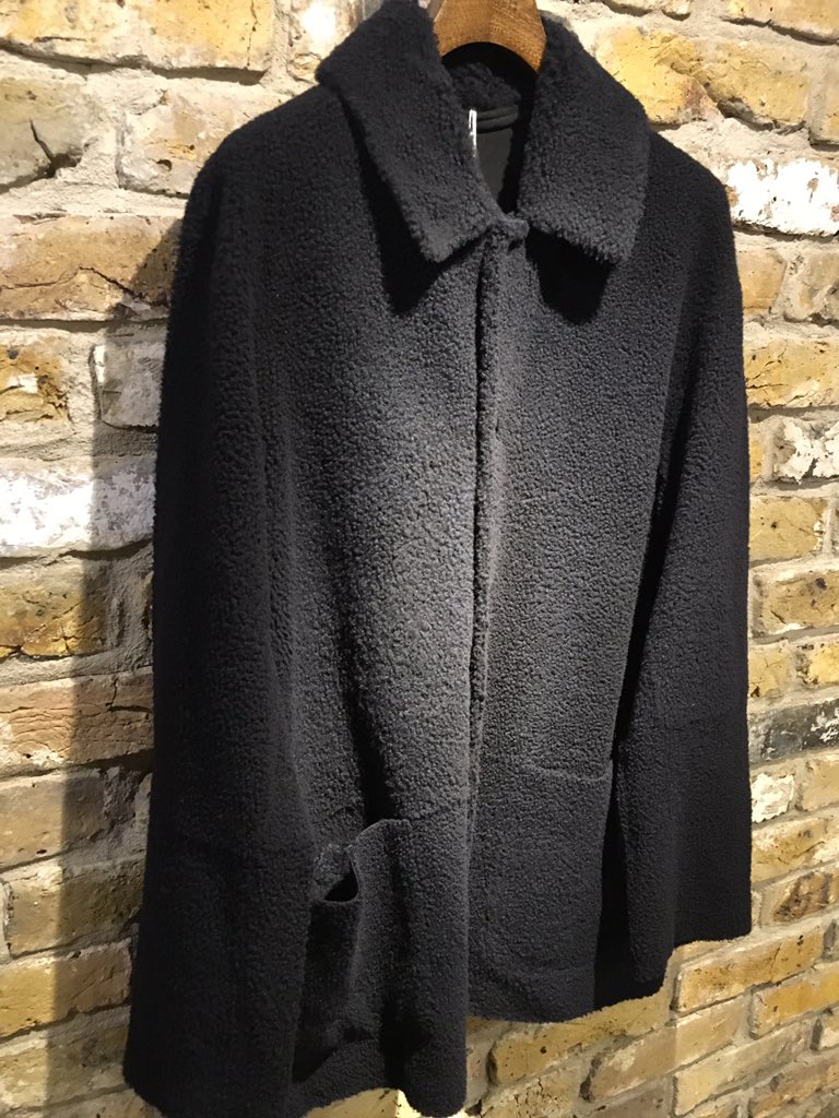 COMOLI」 Leather Collection Vo.2 Racoon Coach Jacket ムートンが