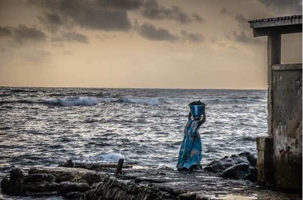 UNDPAfrica's tweet photo. #Vulnerable20 group of nations call for clear finance roadmap to excel in #climatefight https://t.co/NwWbI8aDjg https://t.co/5xECL9I5aU