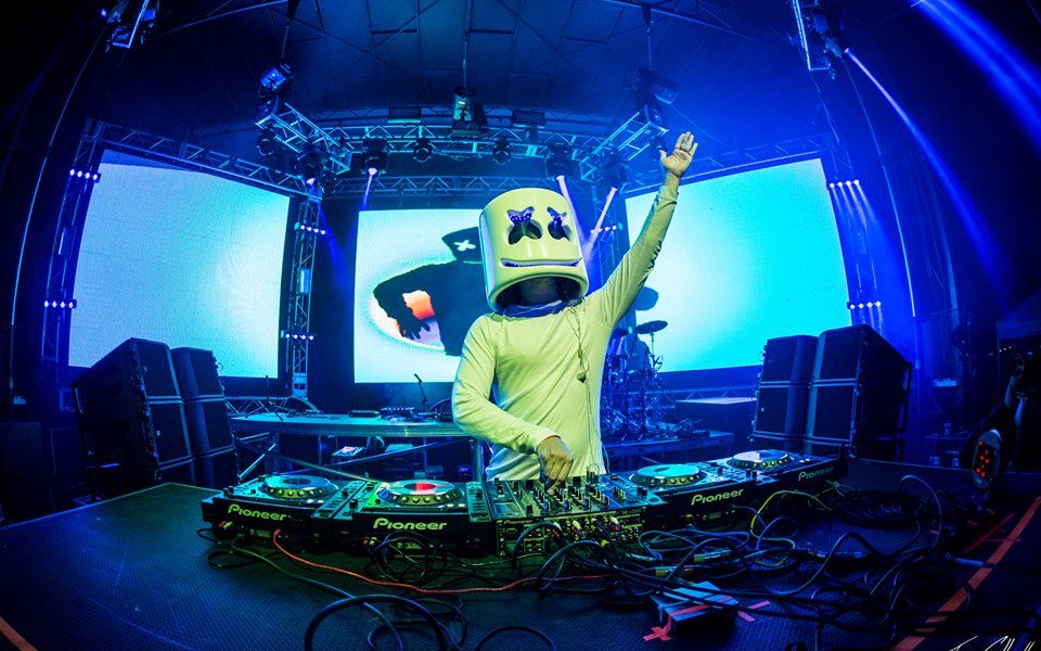 MehulSumra2's tweet photo. @SunburnFestival @marshmellomusic @mellogangindia
Want to see u bro https://t.co/2FvRzlcF7b