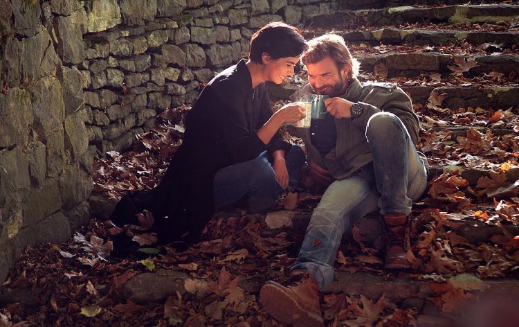 Tuba_Adaa's tweet photo. #cesurvegüzel #tubabüyüküstün #kıvançtatlıtuğ ohaaa siz muhteşemsiniz  gülüşlerinizi yerim ama bosuna yillardir Tuba Kıvanç istemiyorum 😍😘❤ https://t.co/UZraNgjAaz