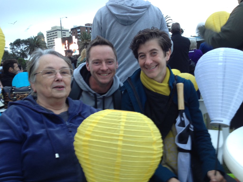 salorpin's tweet photo. Remembering Len, husband, father and friend @taniaowen #lightthenightAU https://t.co/A0jpzAcFv7