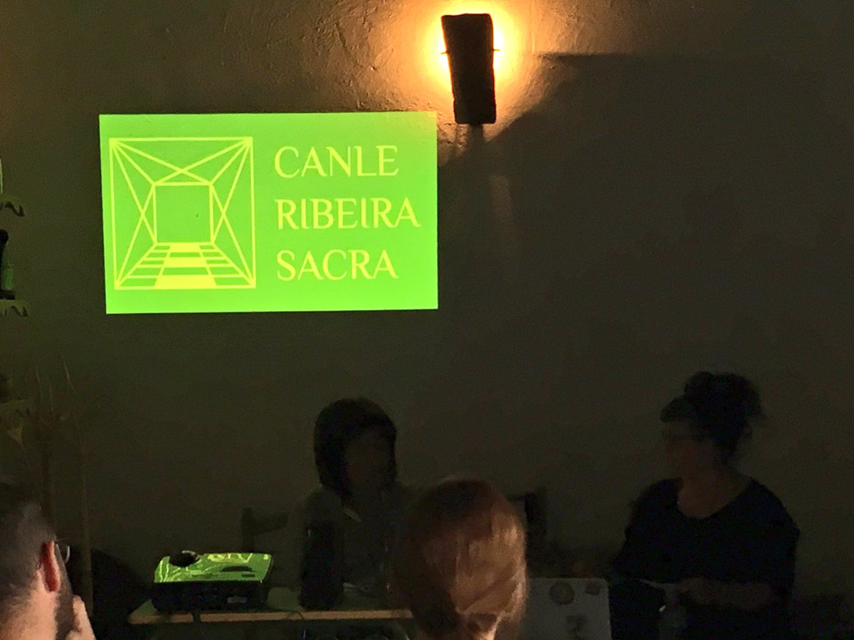 autoxiro's tweet photo. Turno para coñecer os plans de @televinte e @AiroaChantada no #sopa16 Visibilización do patrimonio material e inmaterial #canleribeirasacra https://t.co/2STxwXVPUs