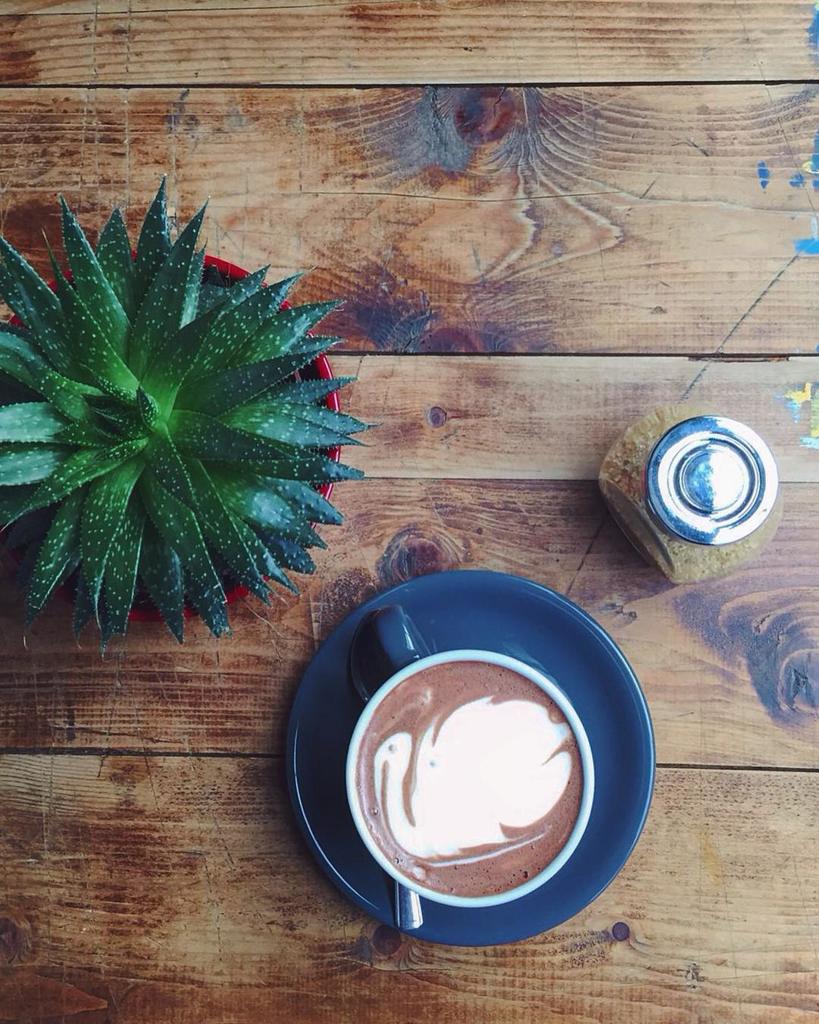 Philly_Students's tweet photo. FRESHERS! Let's hang out. Grab a coffee on us, we want to get to know you 😃 (Link in bio) https://t.co/2VyfUAL1iC https://t.co/40rbjGaHhj