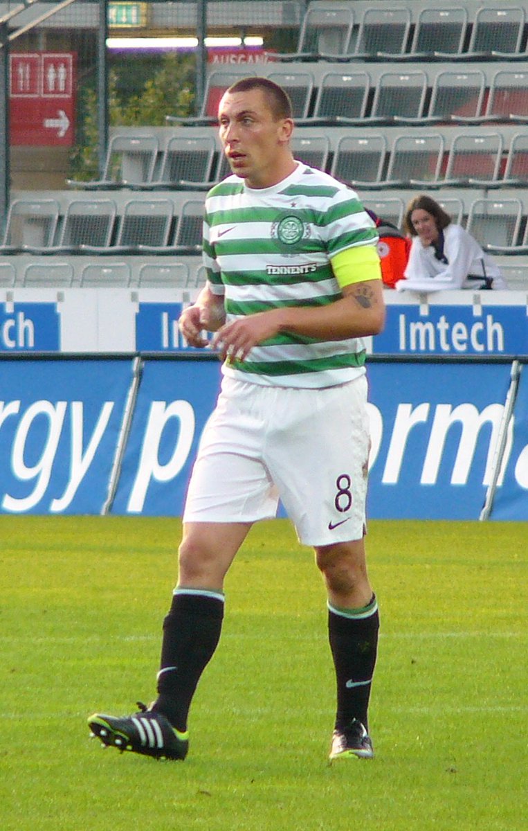 DelilahRonny's tweet photo. As Scott Brown has retired from international football.........

Please describe him in 1 word https://t.co/bTjesLyAiX