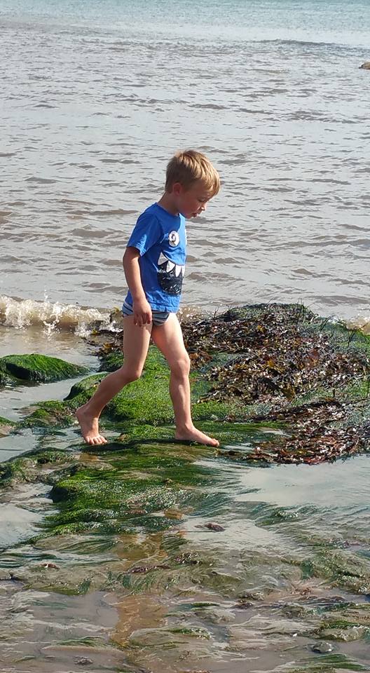 funky_fifi's tweet photo. @HuffPoLifestyle #ThomsonExplore Making his own path at Runswick Bay <3 <3 #makingmemories https://t.co/qiH9dpyqyz