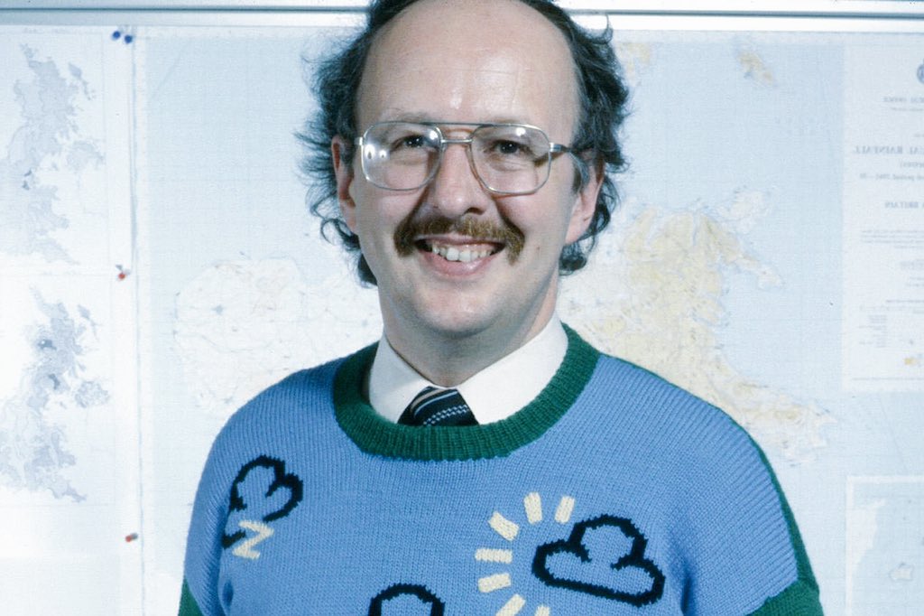 UKPath's tweet image. Some mentioned a hurricane in Florida I can't see any sign of a hurricane.