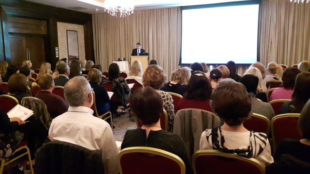 yes4youth's tweet photo. Hearing from Dr. Niall Muldoon of @OCO_ireland at the #SIGYMH Conference by .@acamh #ACAMHYMH2016 https://t.co/wiMIzL1vlj
